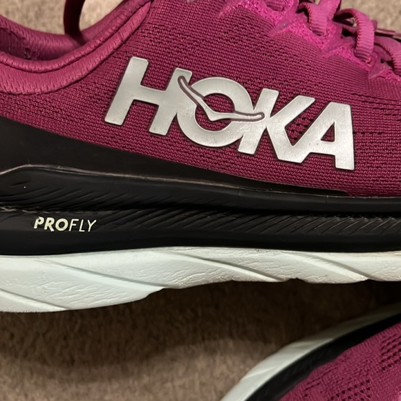 Hoka one one Mach 4 festival fuchsia & black running sneaker Size 8.5B - Picture 4 of 17